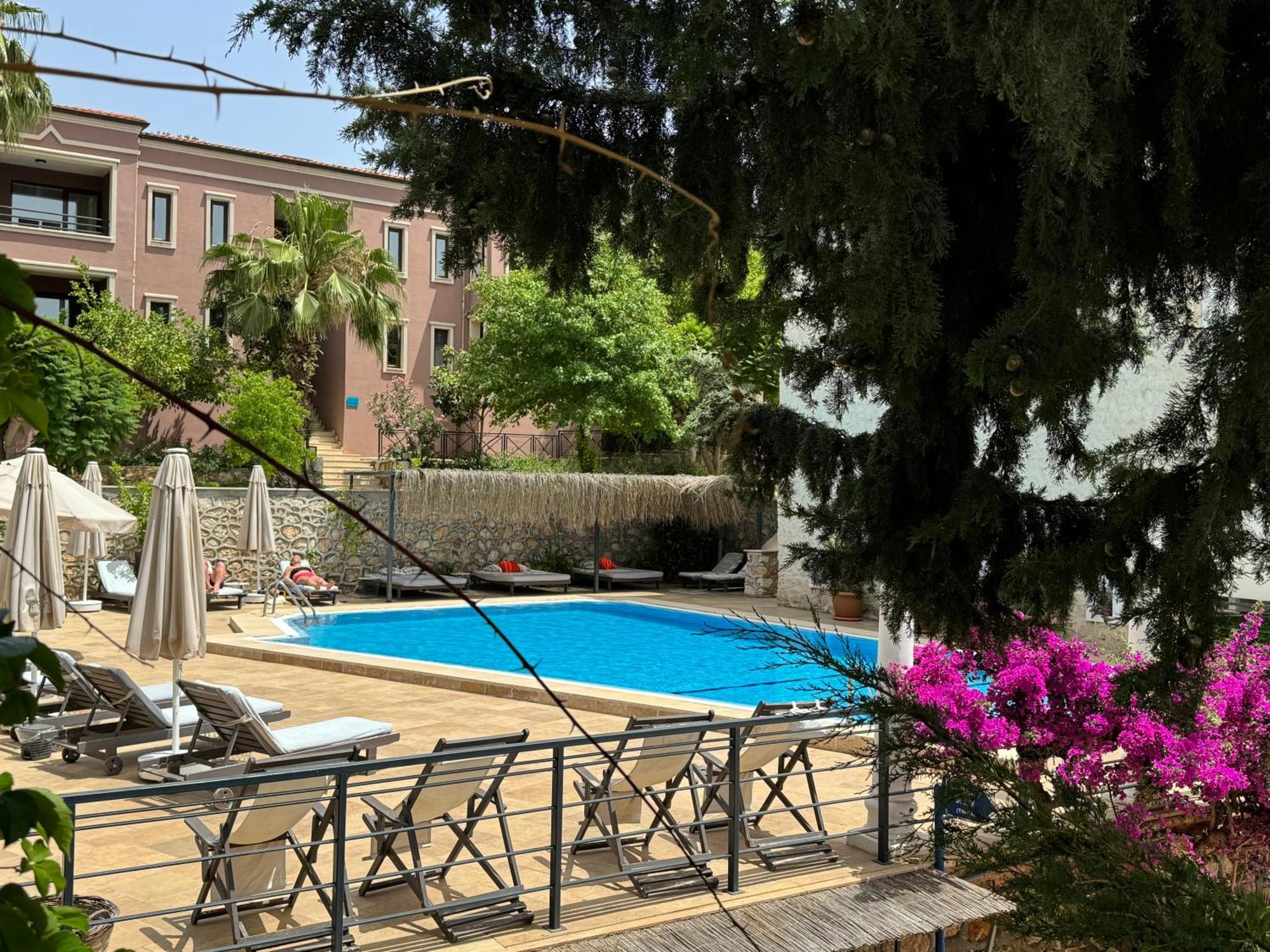 True Blue Boutique Hotel Калкан Екстериор снимка