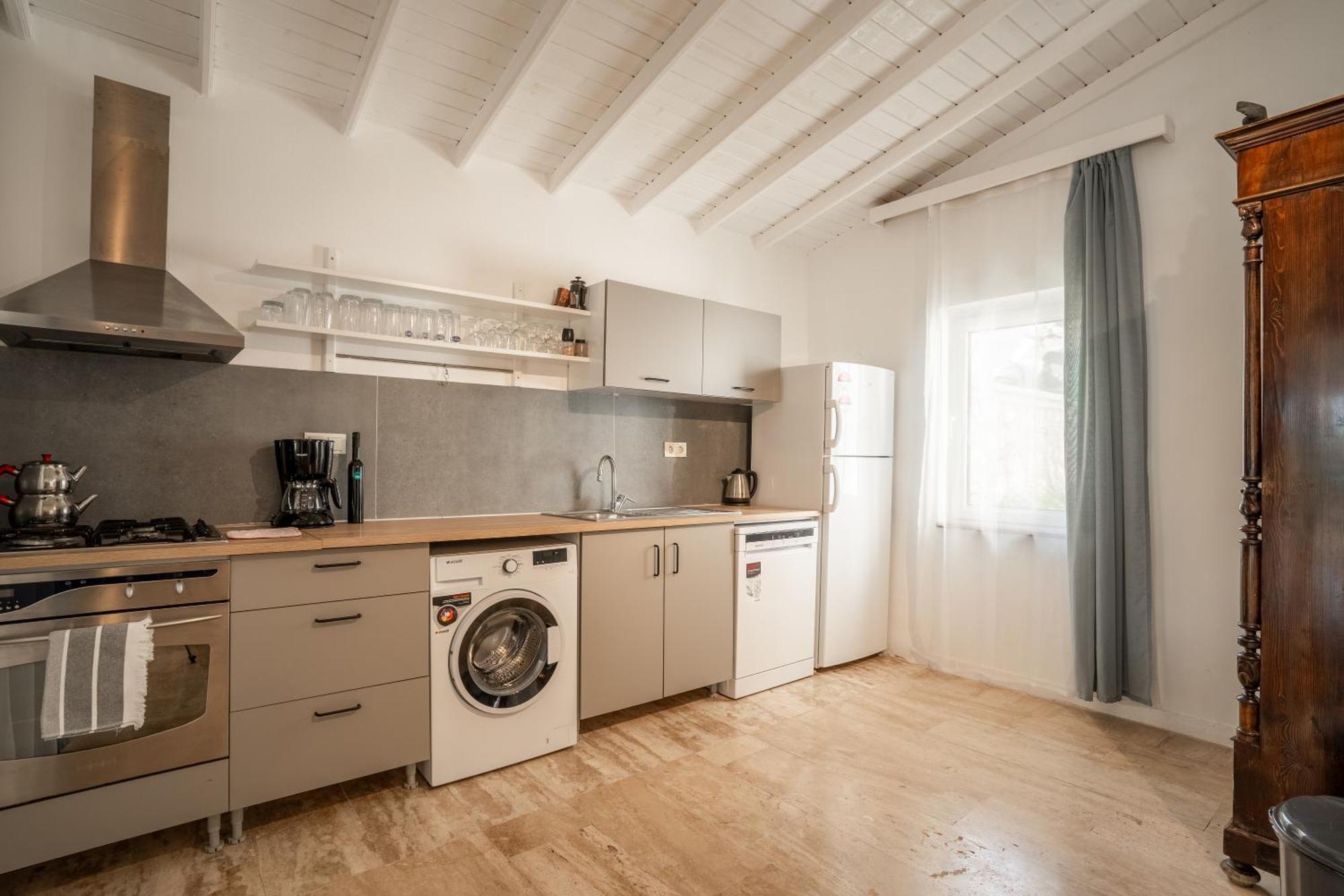 True Blue Boutique Hotel Калкан Екстериор снимка