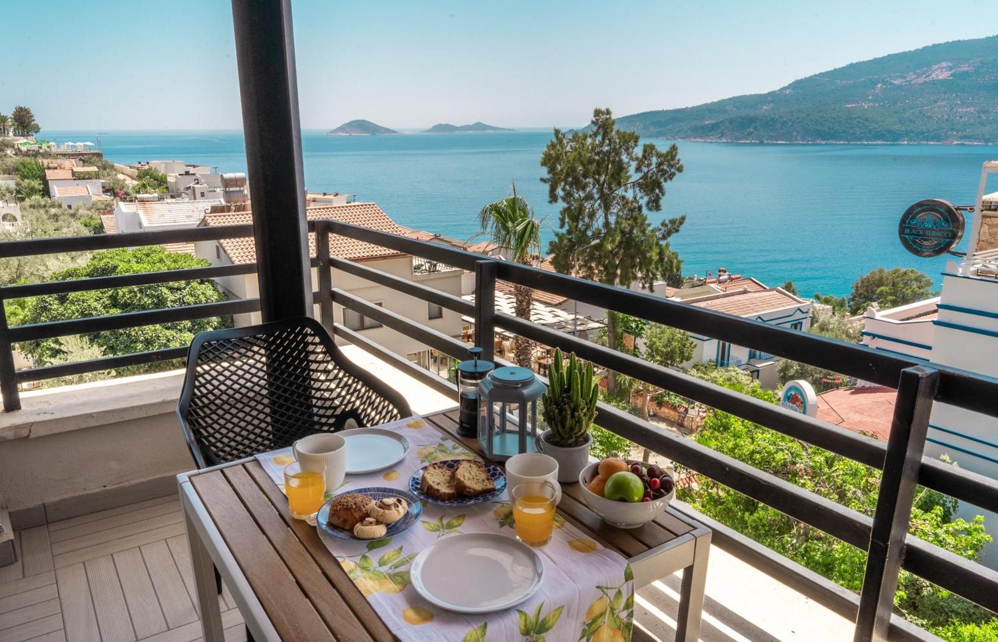 True Blue Boutique Hotel Калкан Екстериор снимка