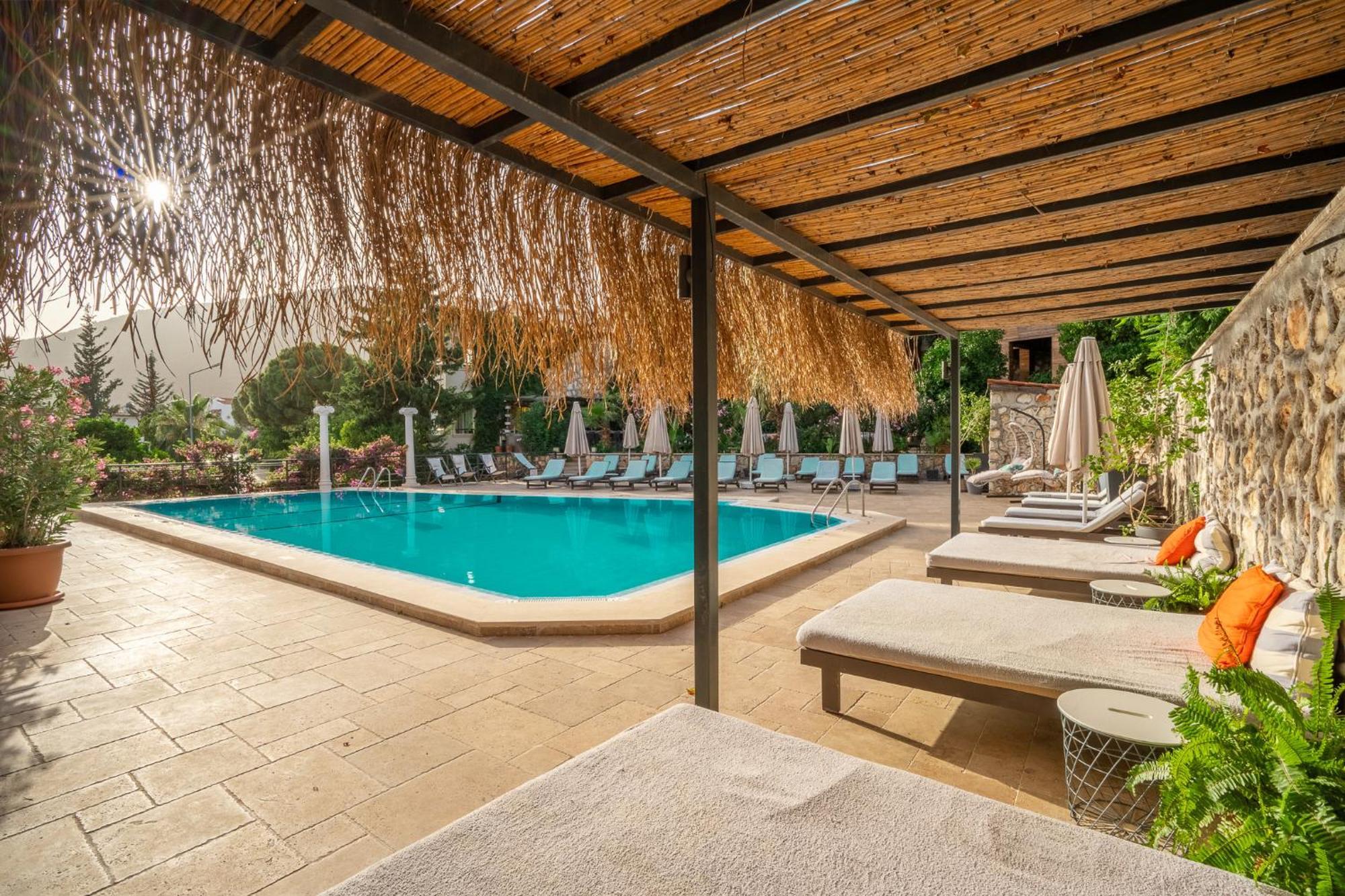 True Blue Boutique Hotel Калкан Екстериор снимка