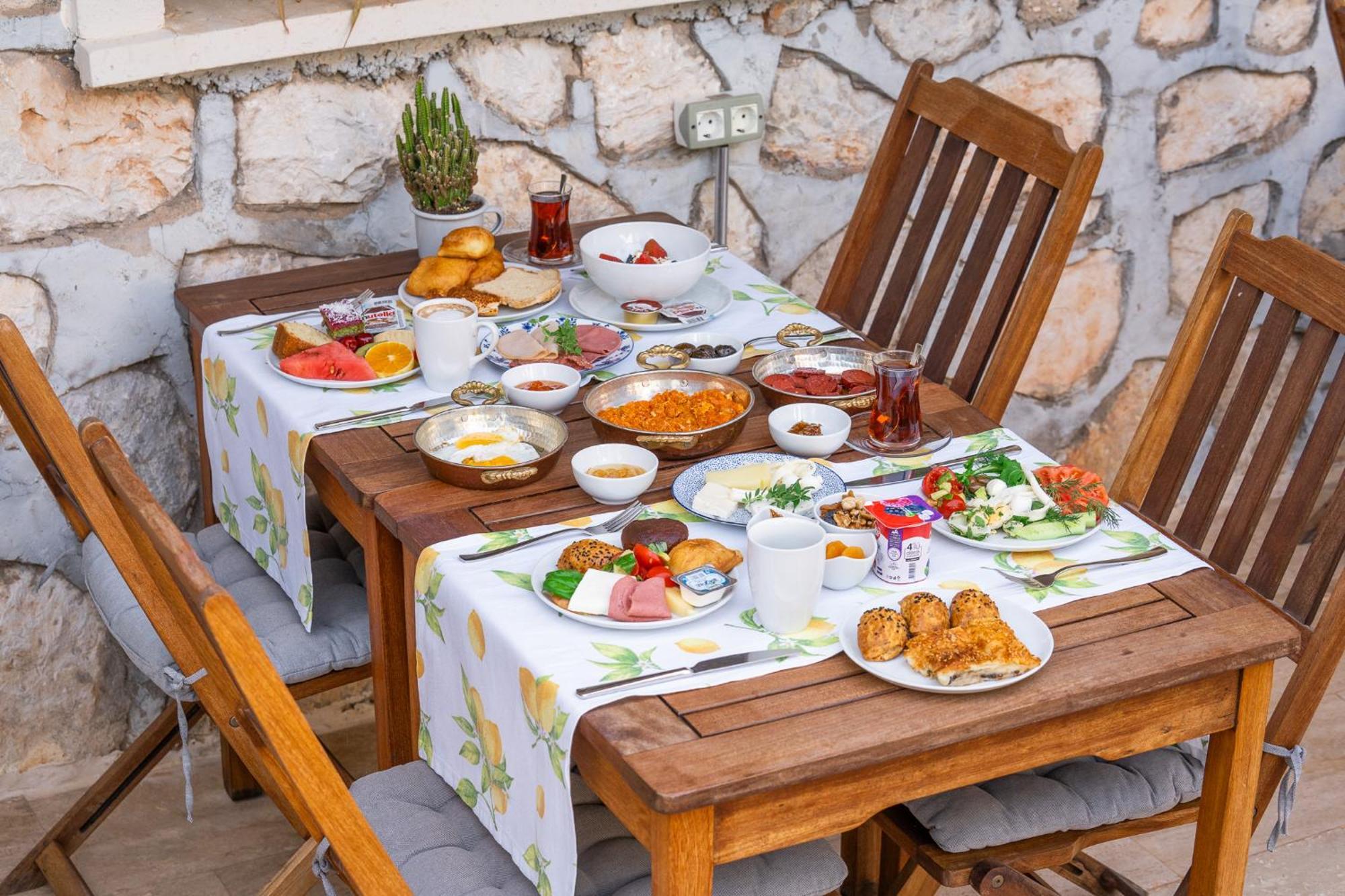 True Blue Boutique Hotel Калкан Екстериор снимка