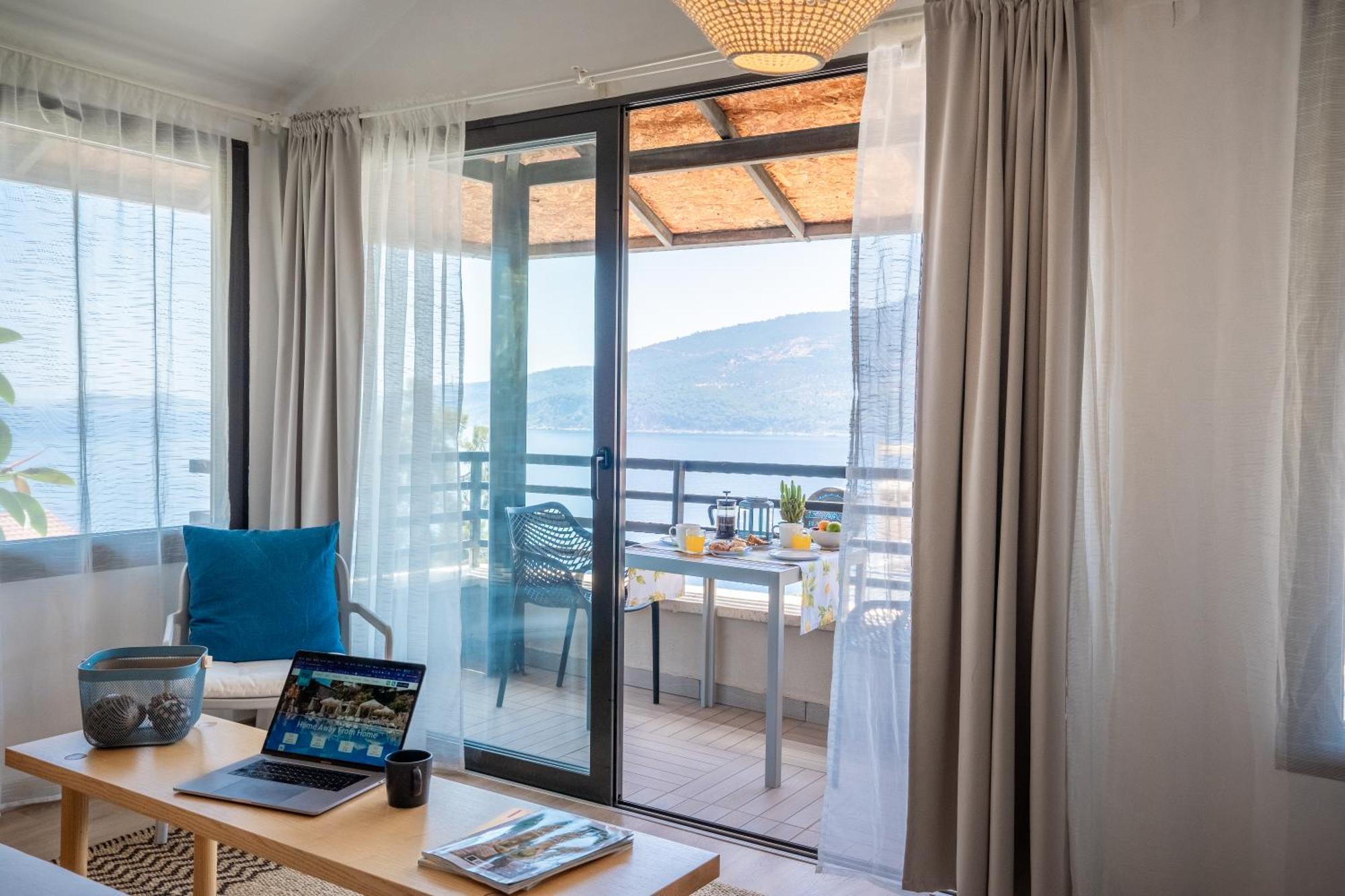 True Blue Boutique Hotel Калкан Екстериор снимка